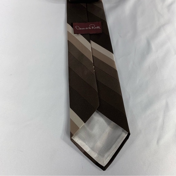 Oscar De La Renta Vintage Foulard Silk Striped Brown Neck Tie - Picture 3 of 5